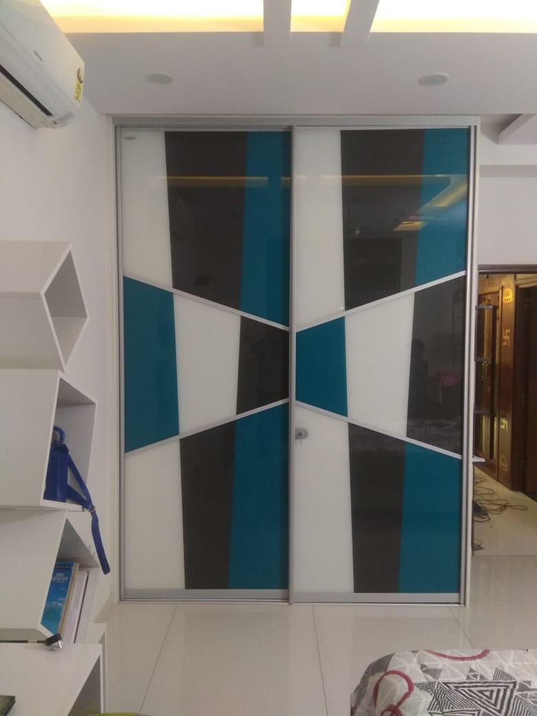 lacquer-glass-wardrobes-dealers-manufacturers-suppliers-in-noida-greater-noida-india